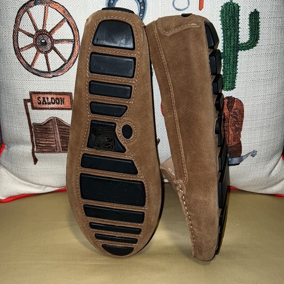 🌸New ANDACCO Tan Suede Driving Moccasins Sz 9.5 - Picture 2 of 6